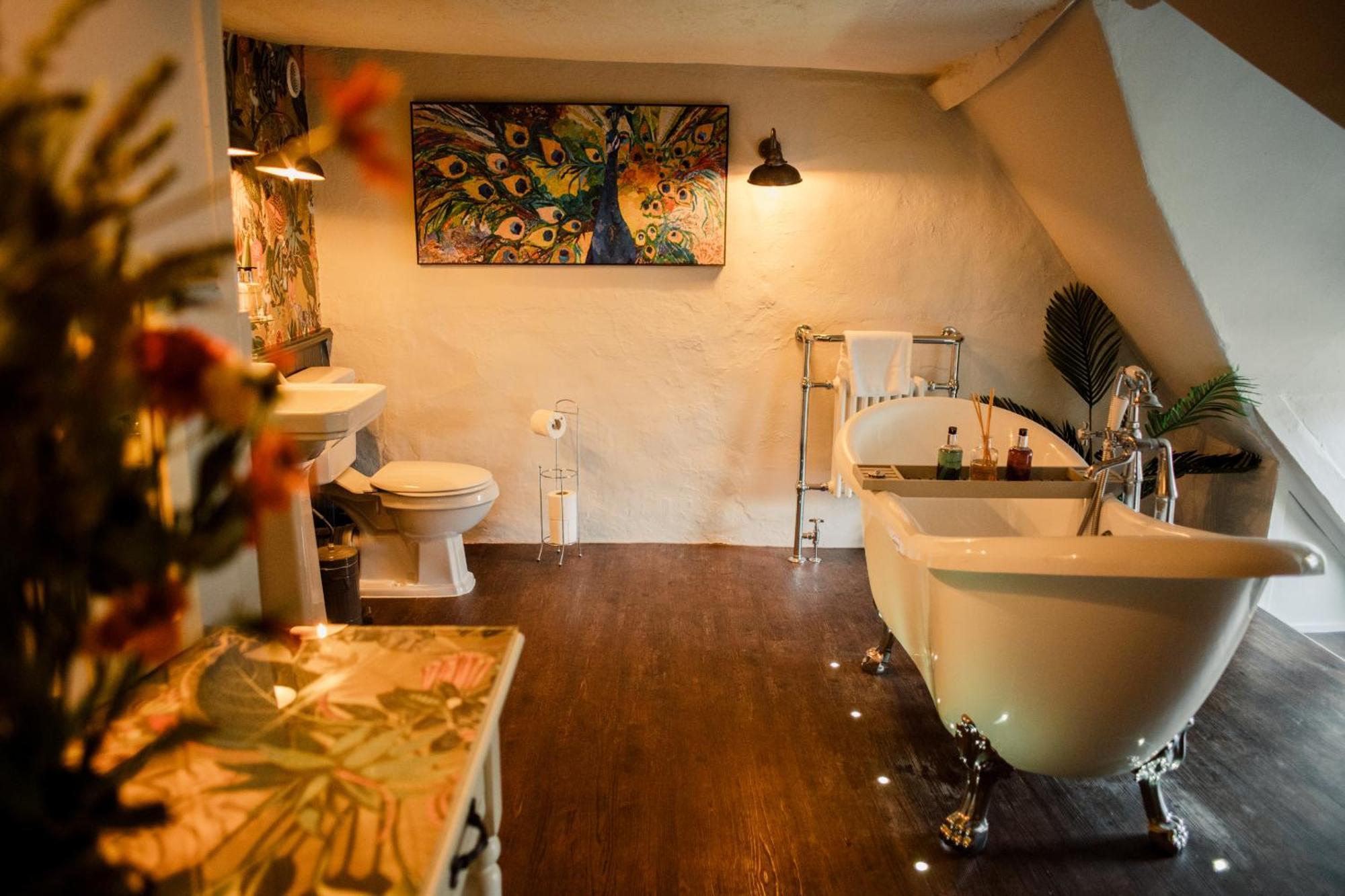 Couette-café The Corner House 4*
